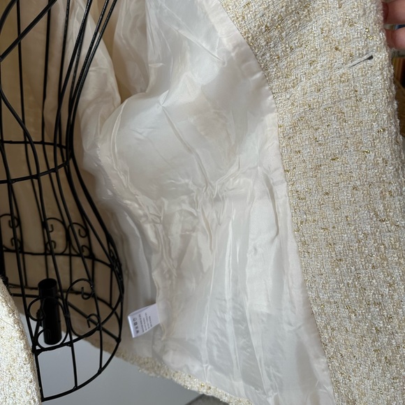 ♥️ Metallic Tweed Double Breasted Blazer in Cream - Picture 5 of 9